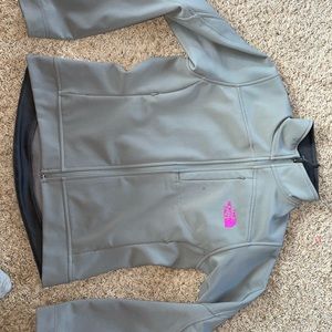 The North Face Woman’s Gray Shell Jacket